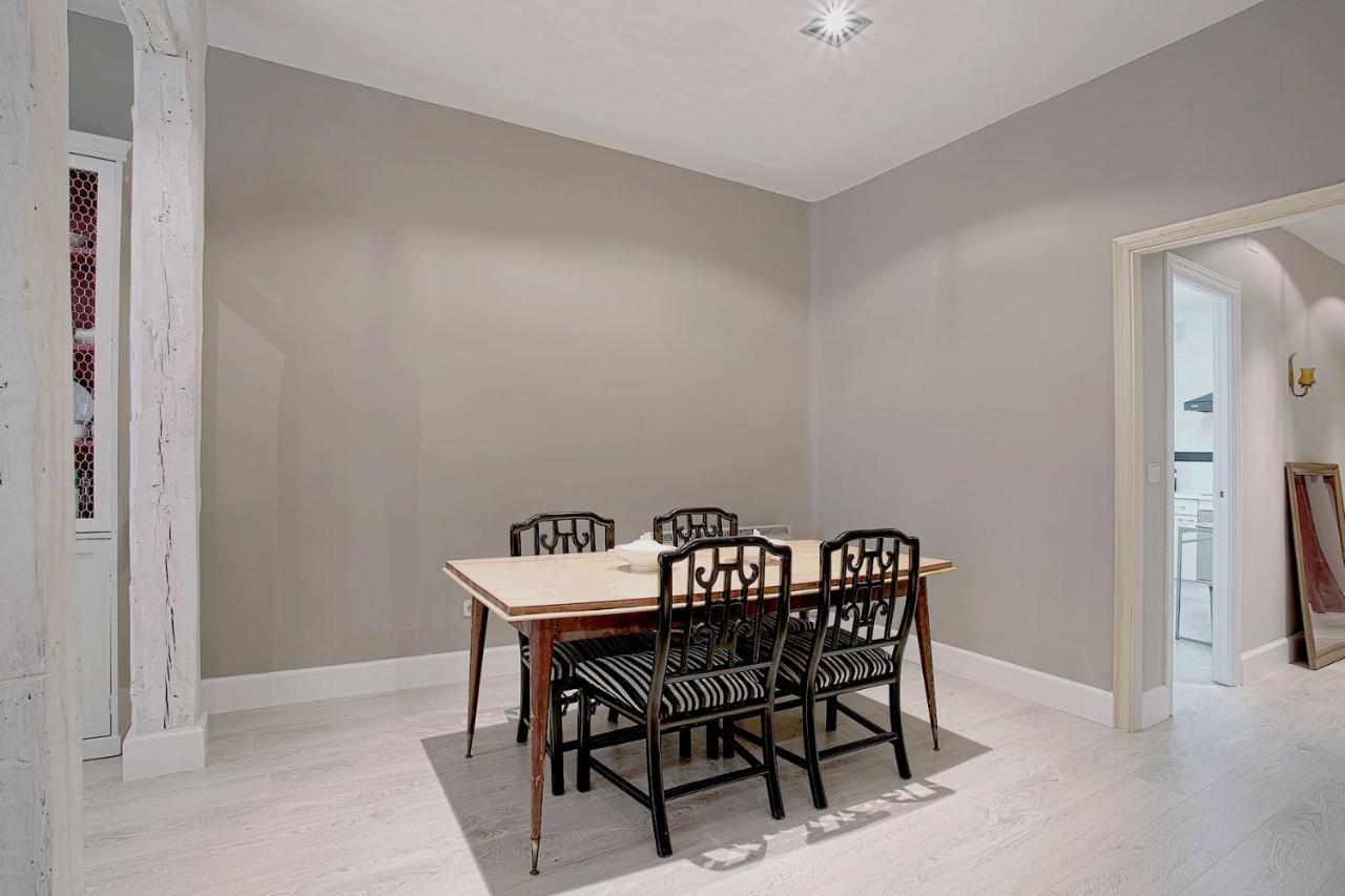 Genteel Home Huertas มาดริด ภายนอก รูปภาพ