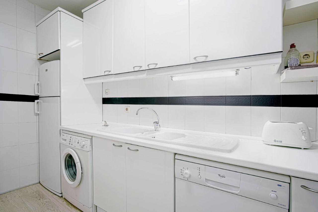 Genteel Home Huertas มาดริด ภายนอก รูปภาพ