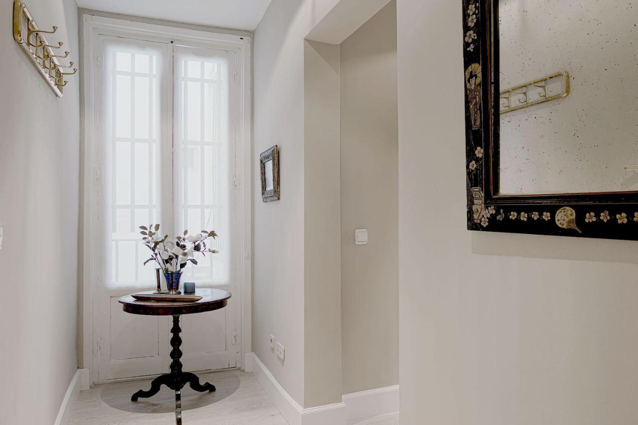 Genteel Home Huertas มาดริด ภายนอก รูปภาพ
