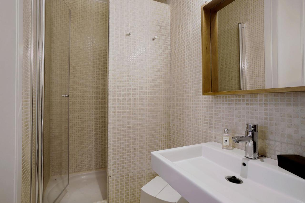Genteel Home Huertas มาดริด ภายนอก รูปภาพ